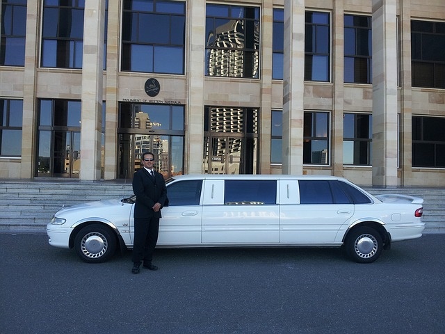 limousine-601462_640